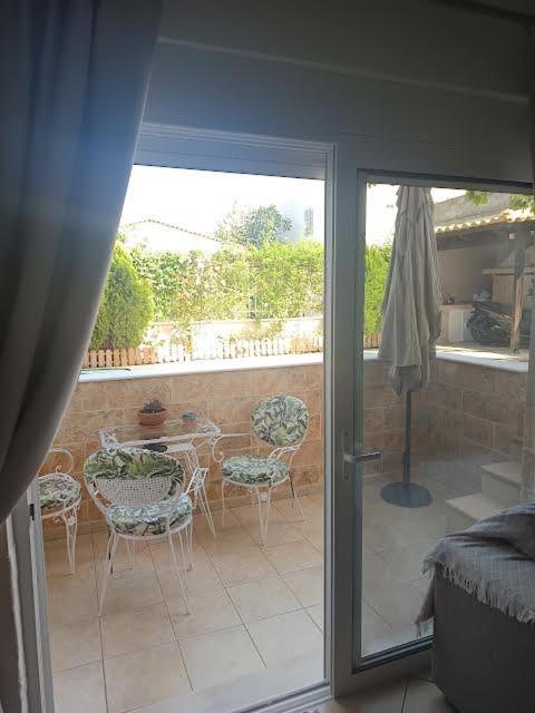 Airport Anasta Casa Apartment Artemida  Exterior photo